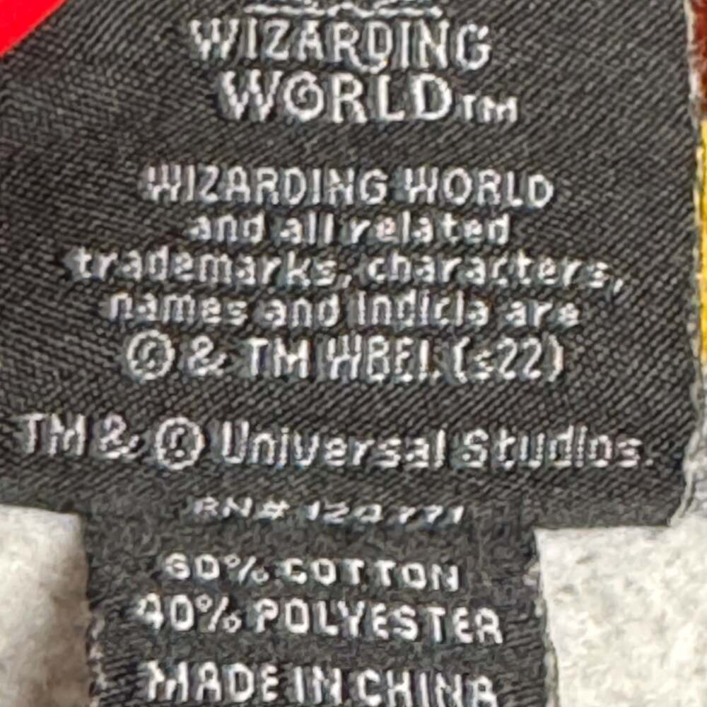 Universal Studios Harry Potter Hufflepuff Raglan Sweatshirt Size XS - Picture 6 of 9